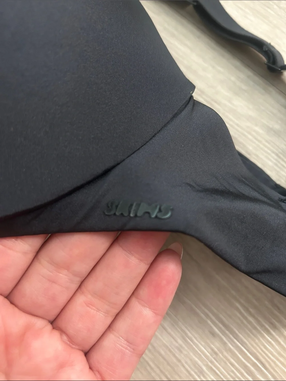 Black skims T-Shirt Bra - Women Intimates - Picture 5 of 5